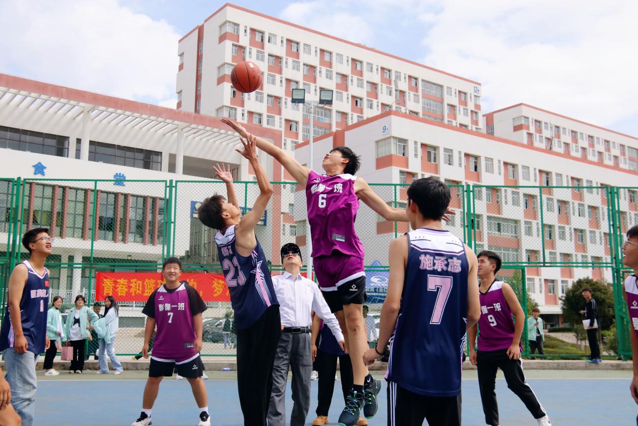 d7a1ba8a6fce2c9f25f8376f0f4b6b2